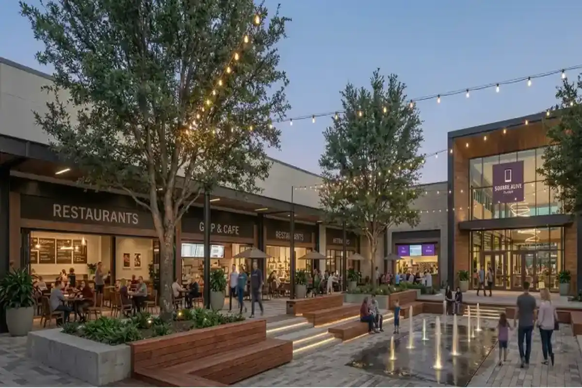 Mall Square Alive 