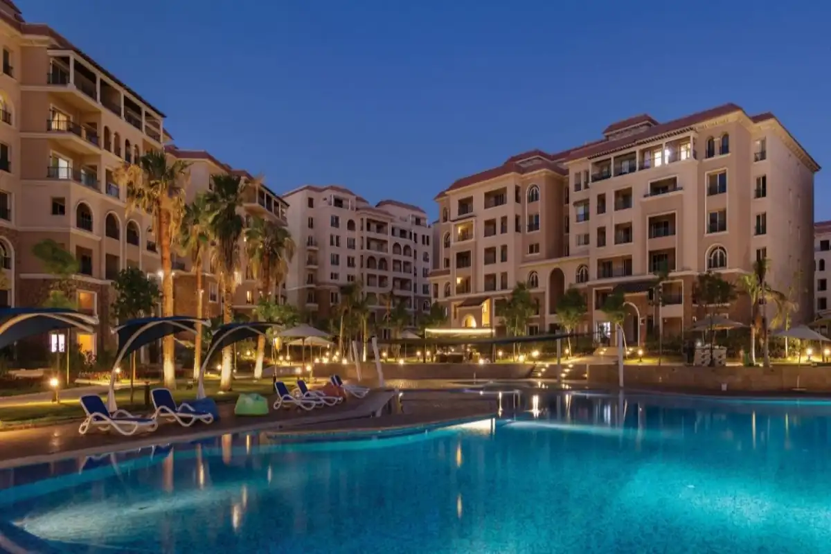كمبوند 90 افينيو التجمع الخامس 90 Avenue New Cairo بمقدم 4%